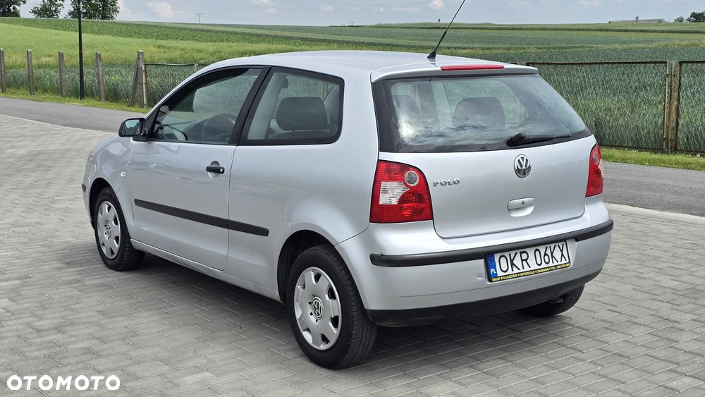 Volkswagen Polo - 4