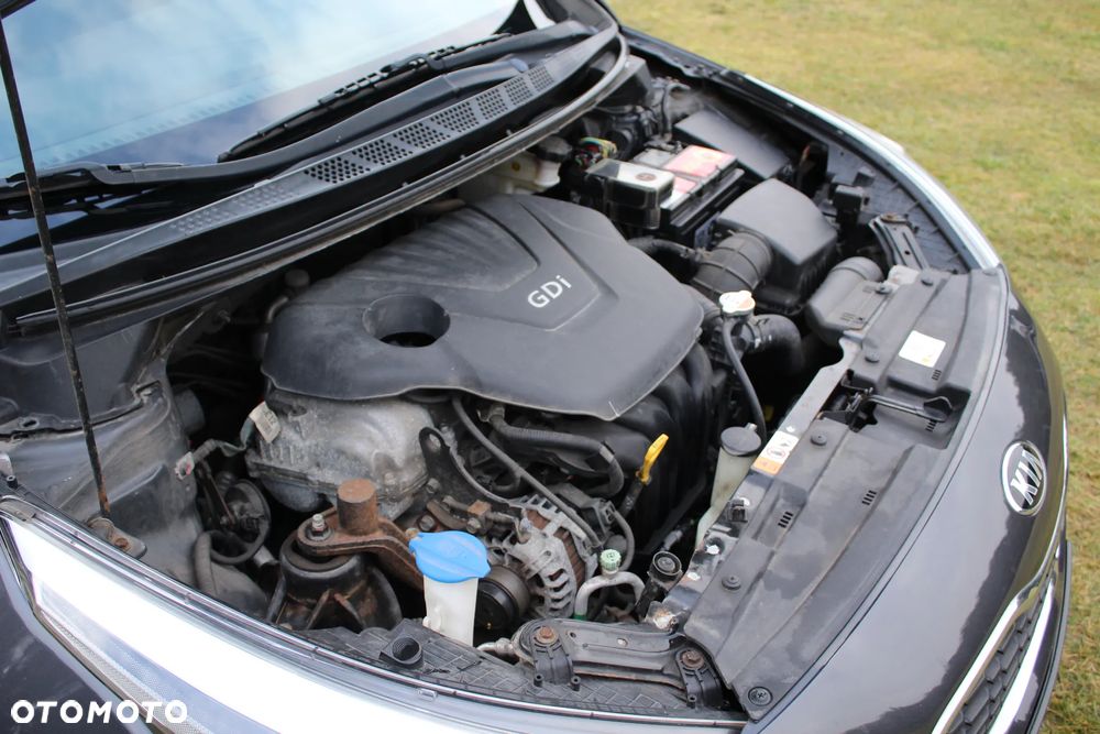 Kia Ceed 1.6 GDI Dream-Team Edition - 31