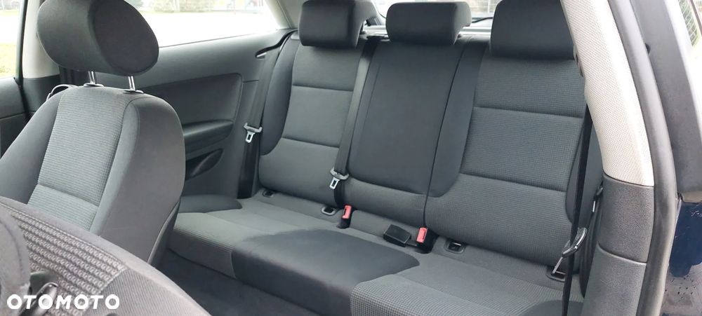 Audi A3 1.6 Ambiente - 8