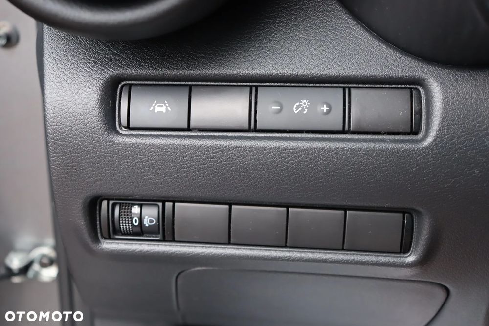 Nissan Juke 1.6 Hybrid N-Connecta AMT - 23