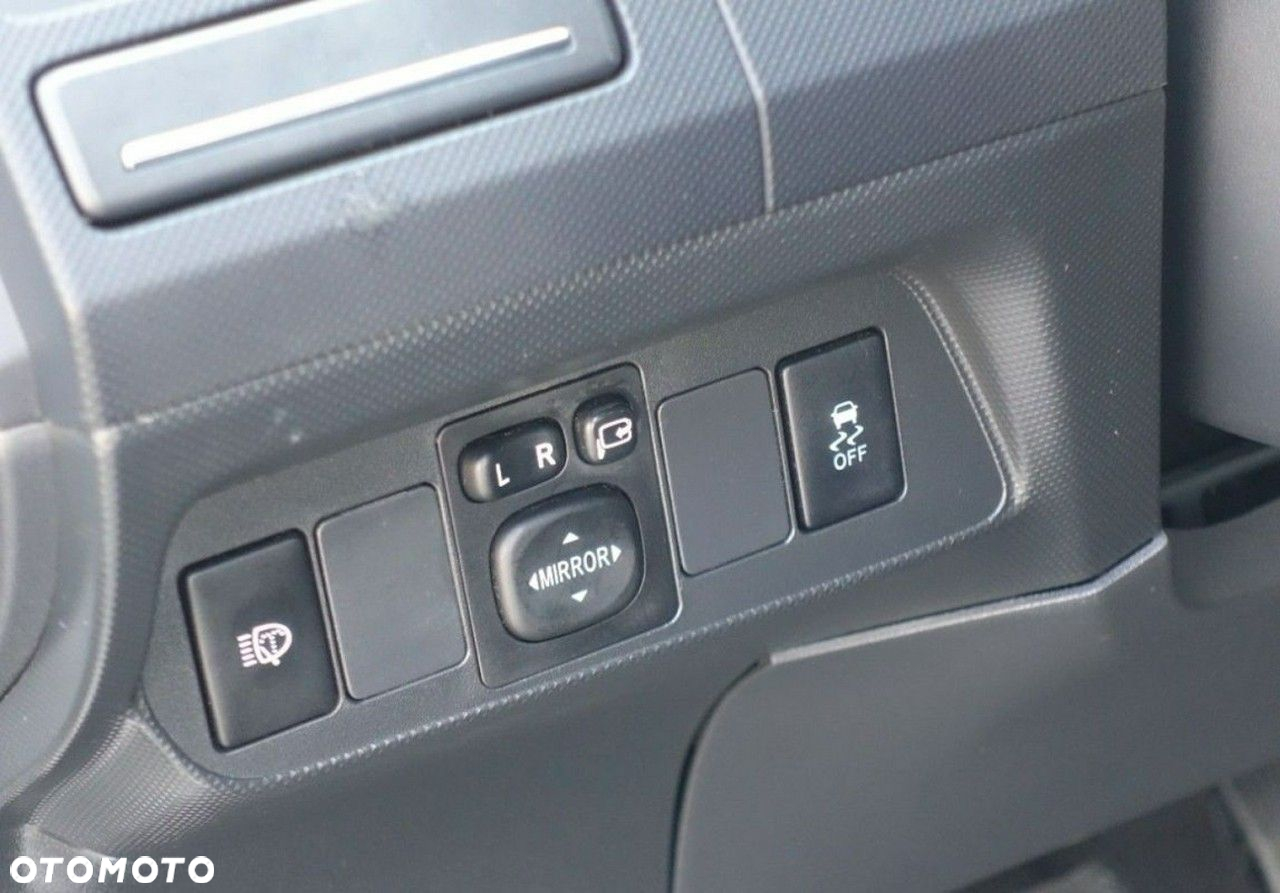 Toyota Auris - 27