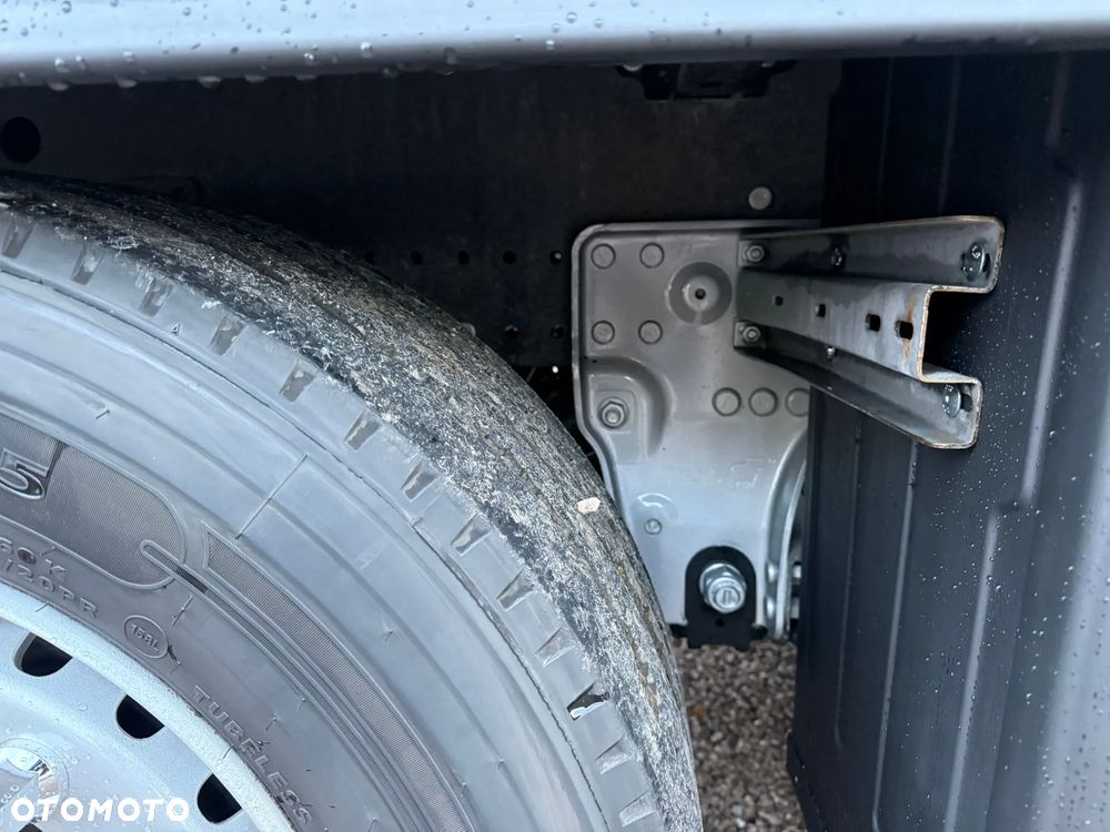 Schmitz Cargobull / VARIOS / 5 POZIOMÓW JAZDY / OŚ PODNOSZONA / P. NOWE OPONY / 385/55/22.5 - 19