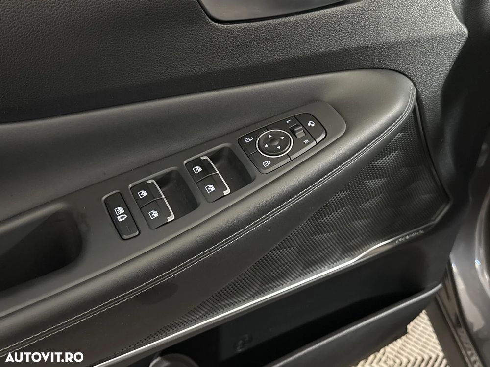 Hyundai Santa Fe - 15