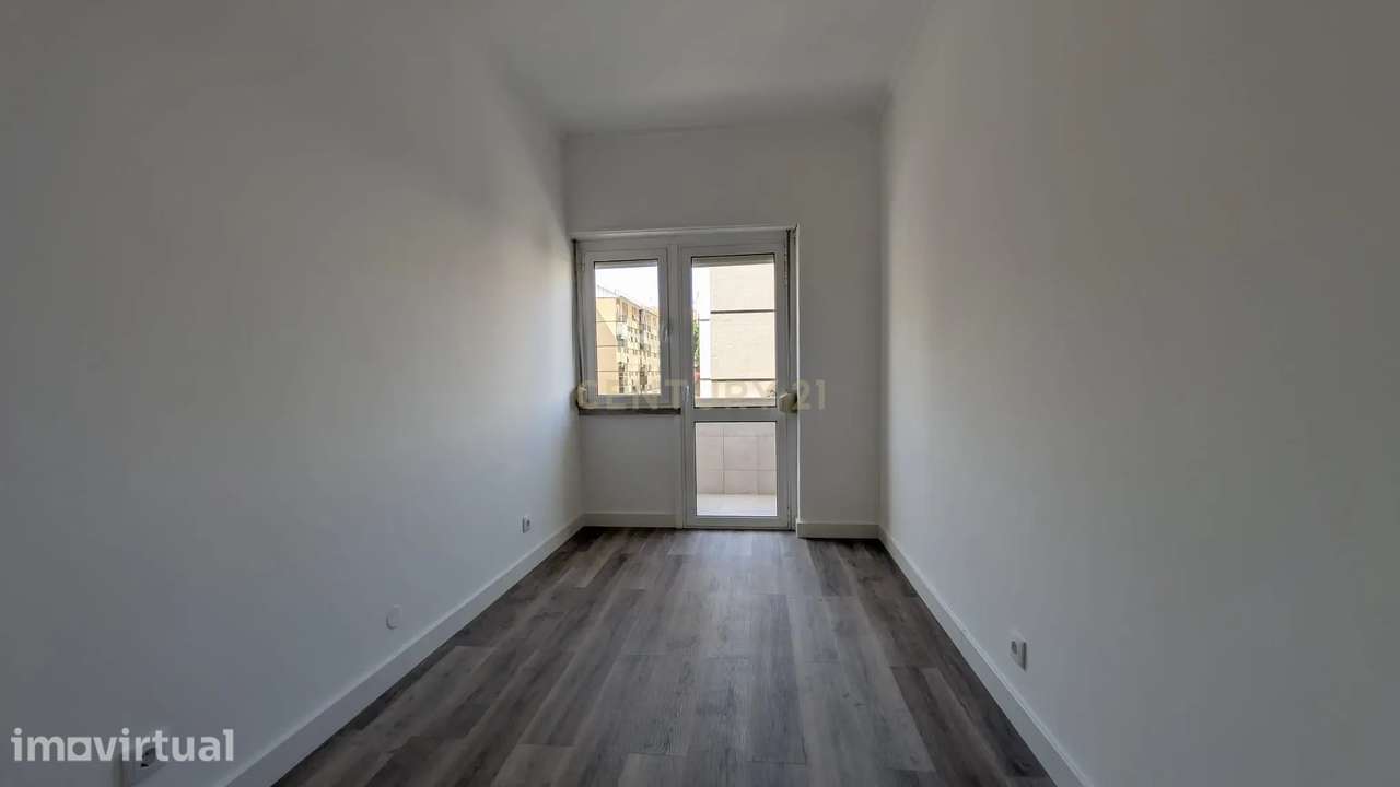 Apartamento T3 para arrendamento em Odivelas - Grande imagem: 4/13
