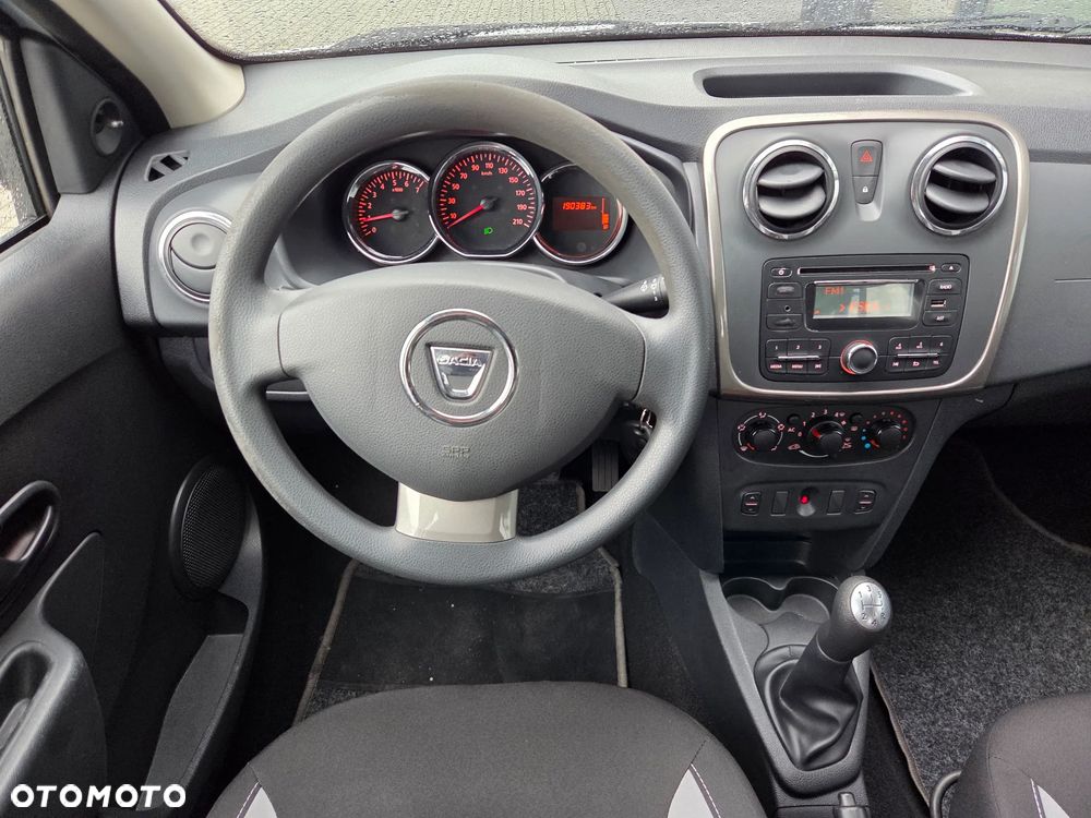 Dacia Sandero TCe 90 Celebration - 19