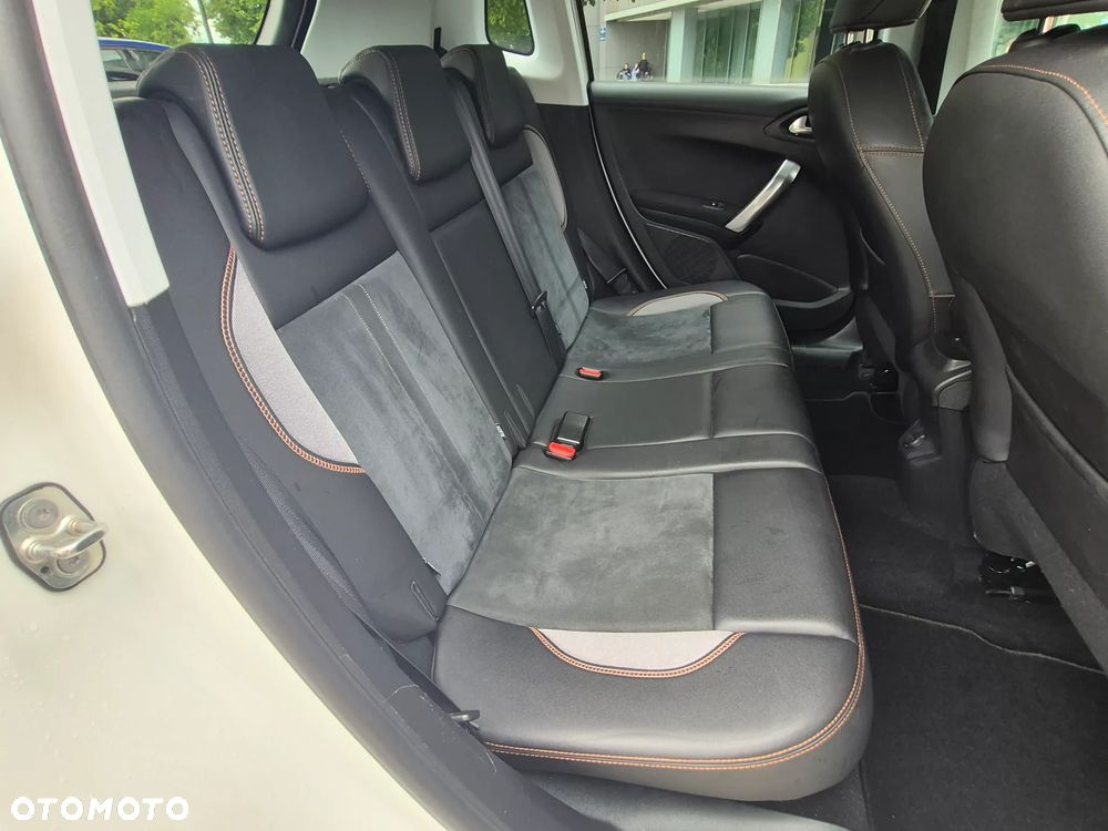 Peugeot 2008 1.2 Pure Tech GPF Crossway S&S - 14