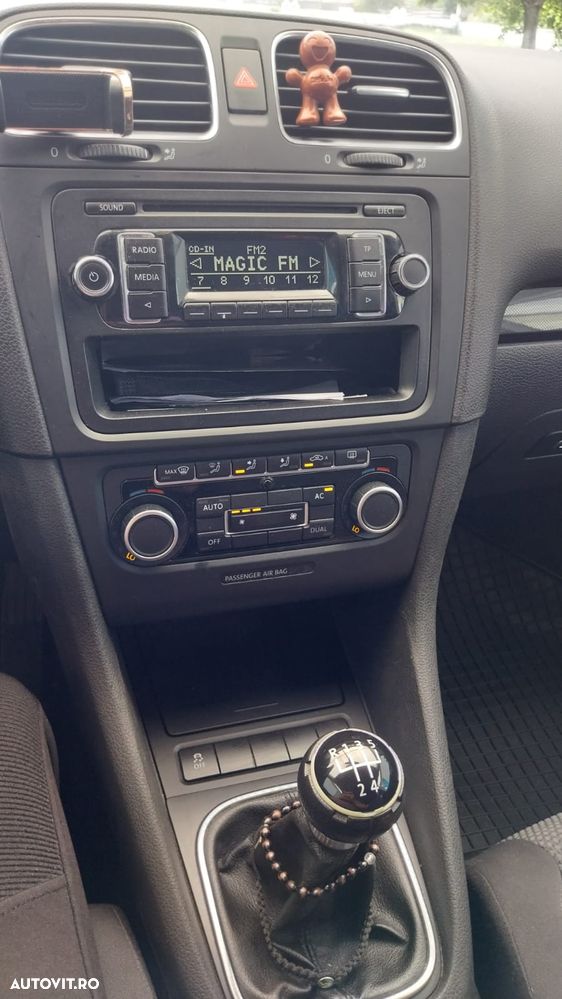 Volkswagen Golf 1.6 TDI DPF Trendline - 16