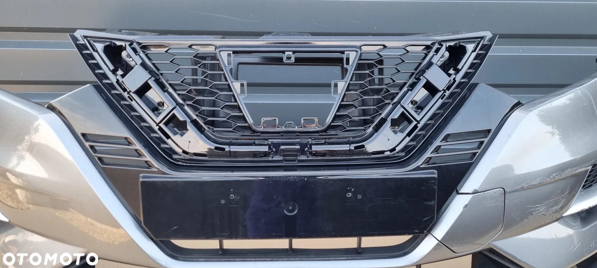 Nissan QASHQAI II Lift J11 2017- zderzak przód oryginał MG016 - 3