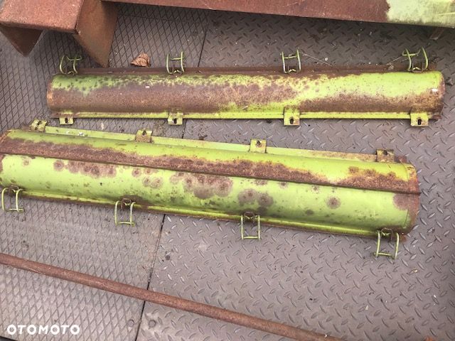 Claas Dominator - Klapy Kosza Sitowego Klapy Podajnika Kłosowego - 1