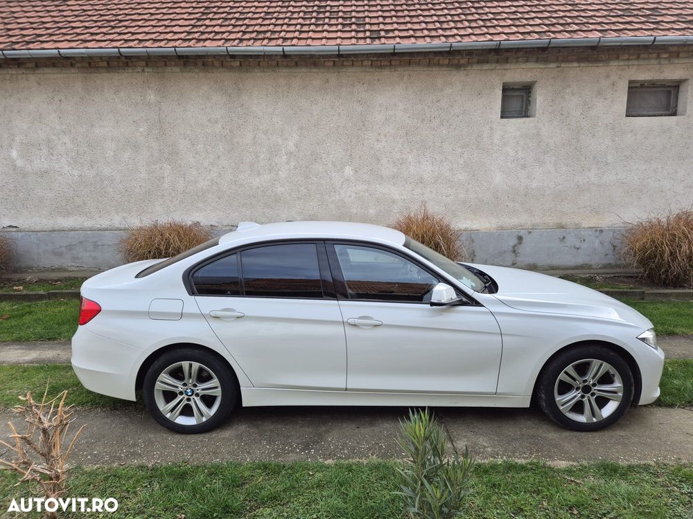 BMW Seria 3 318d - 20