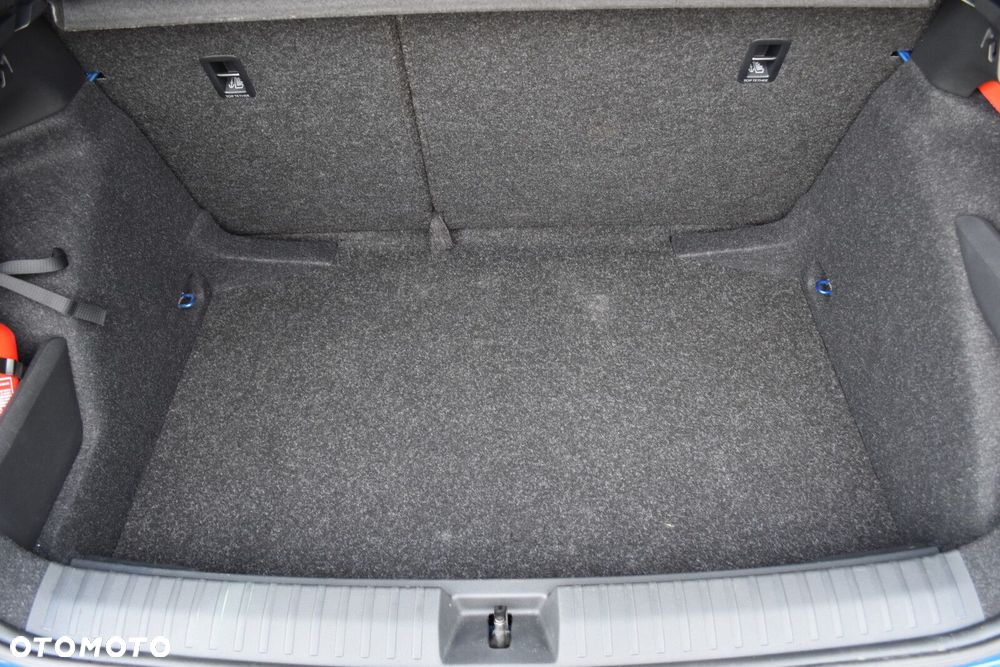 Skoda Kamiq 1.0 TSI Style DSG - 34