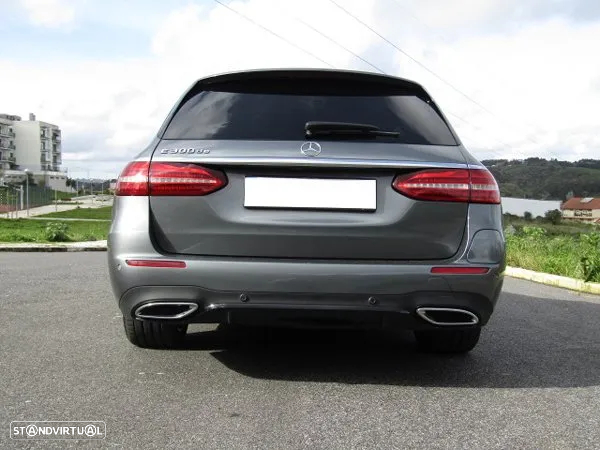 Mercedes-Benz E 300 de AMG Line - 35