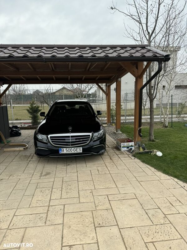Mercedes-Benz E 220 d T 9G-TRONIC Exclusive - 1