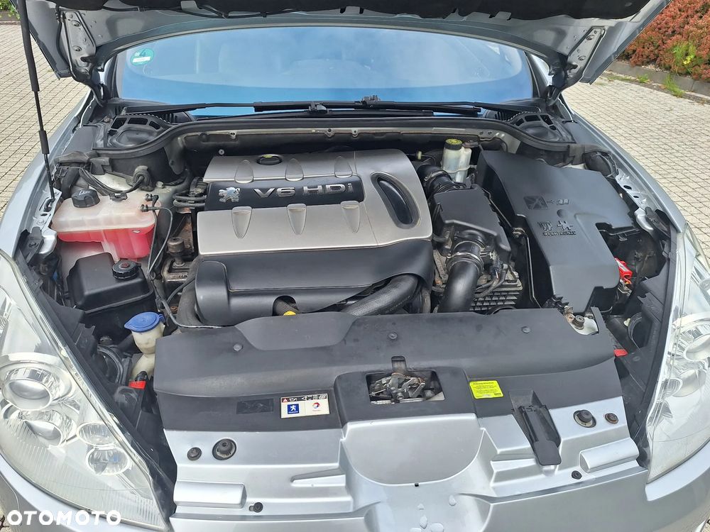 Peugeot 407 - 36