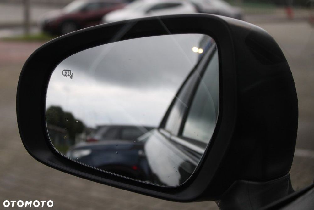 Suzuki SX4 - 38