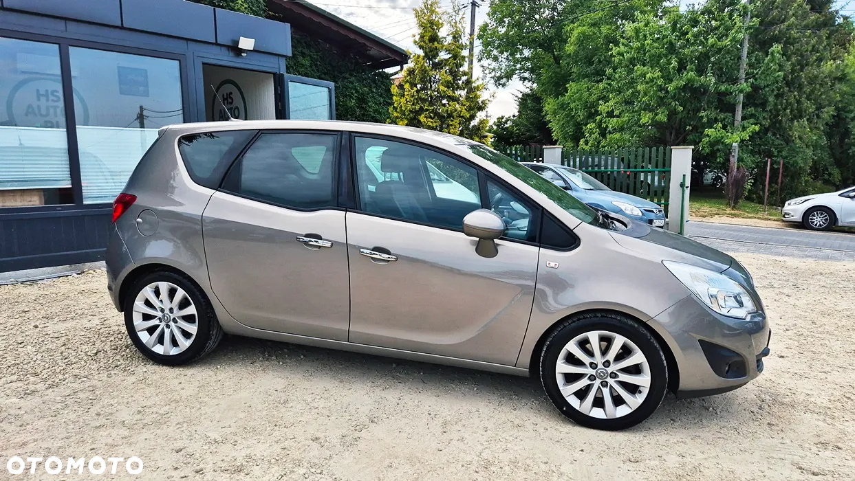 Opel Meriva 1.4 T Cosmo - 10