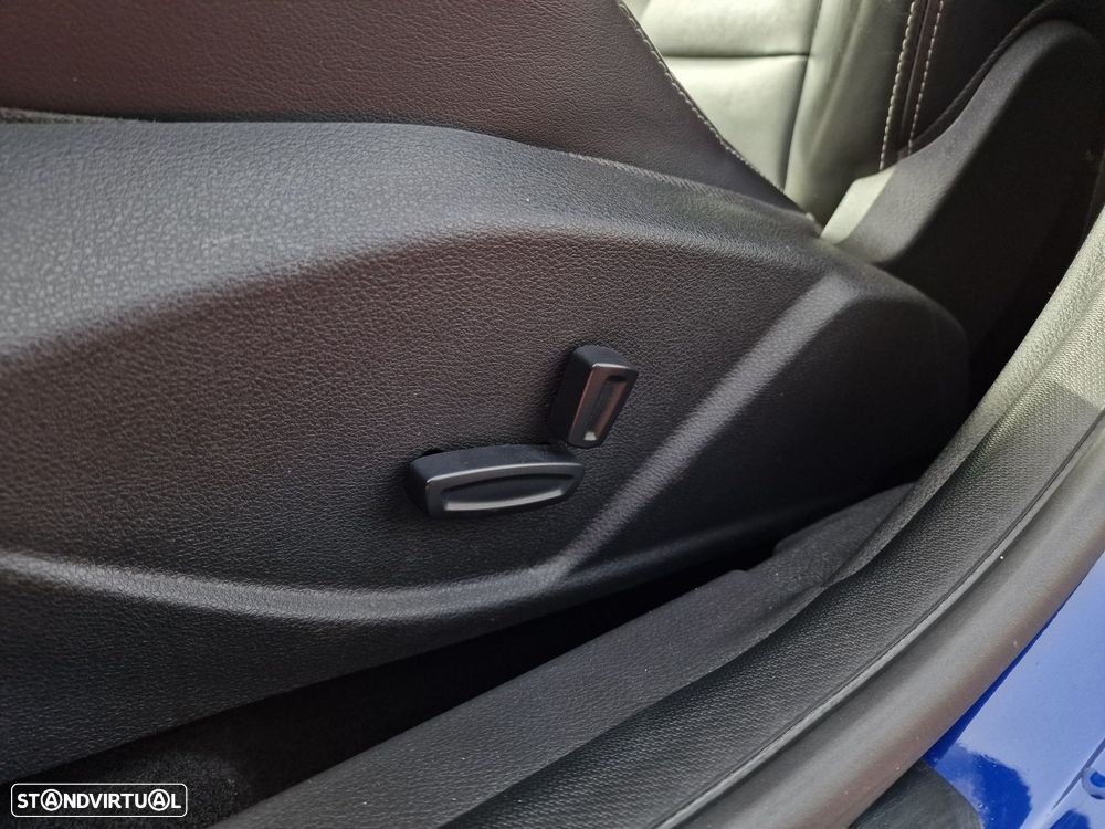 Ford Focus SW 2.0 TDCi ST-2 - 10