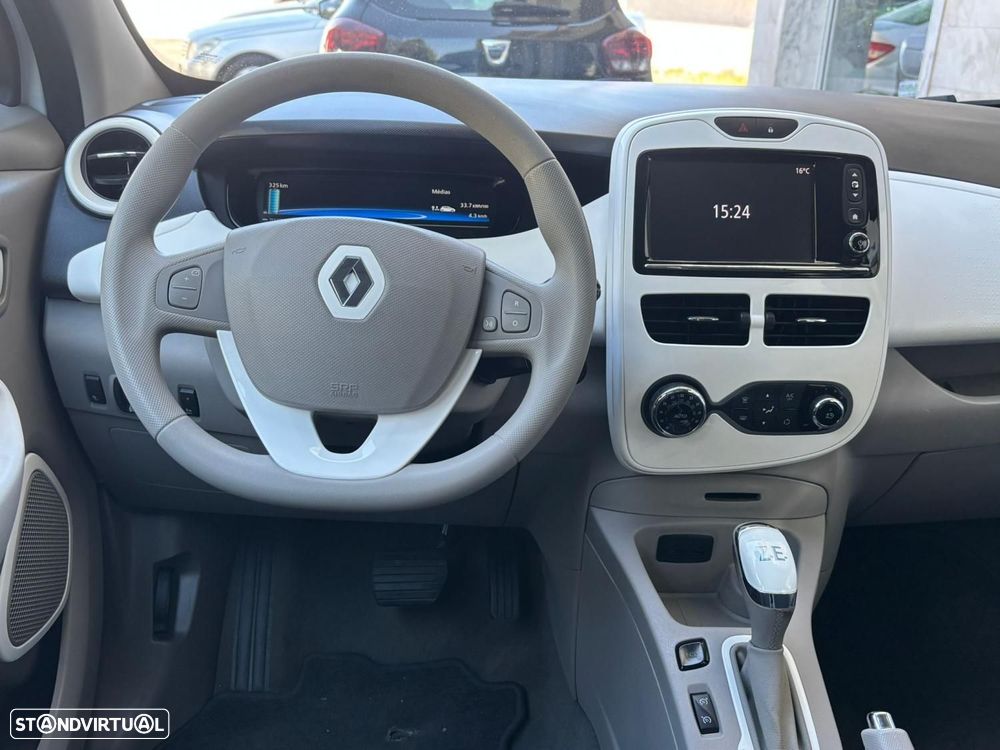 Renault Zoe (c/ Bateria) 41 kwh Life c/ LIMITED Pack - 2
