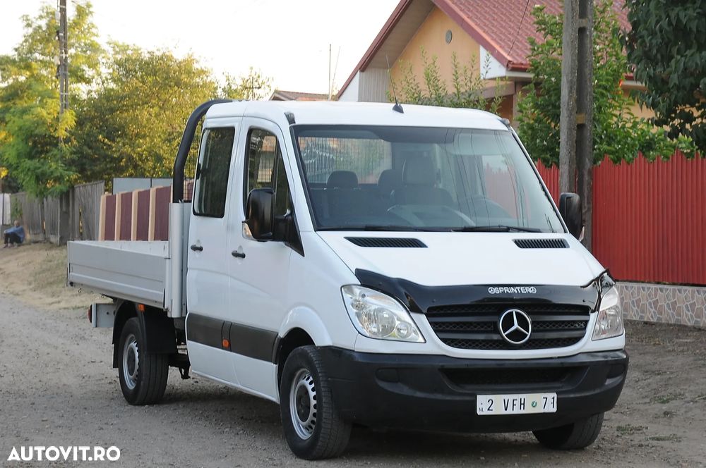 Mercedes-Benz Sprinter - 1