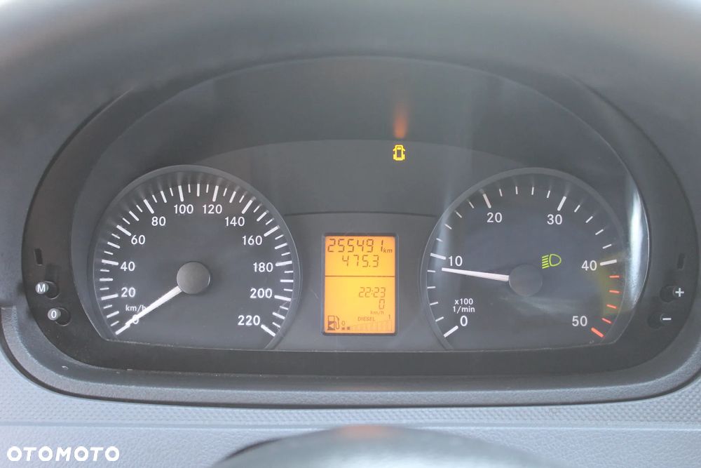 Mercedes-Benz Vito - 7