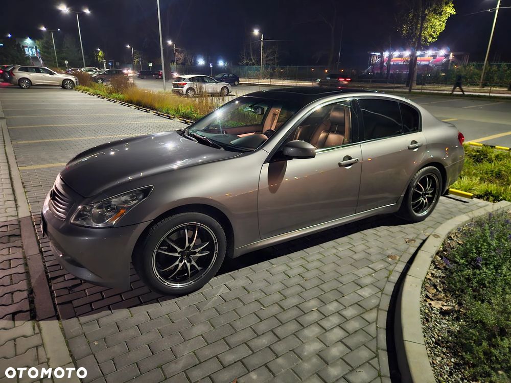 Infiniti G 3.5 xAWD - 1