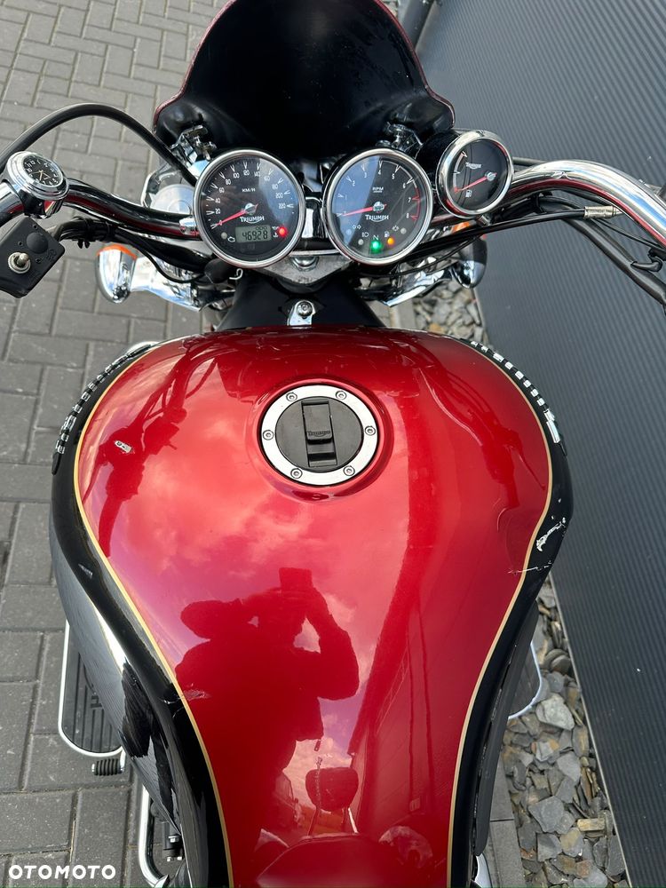 Triumph Rocket - 7