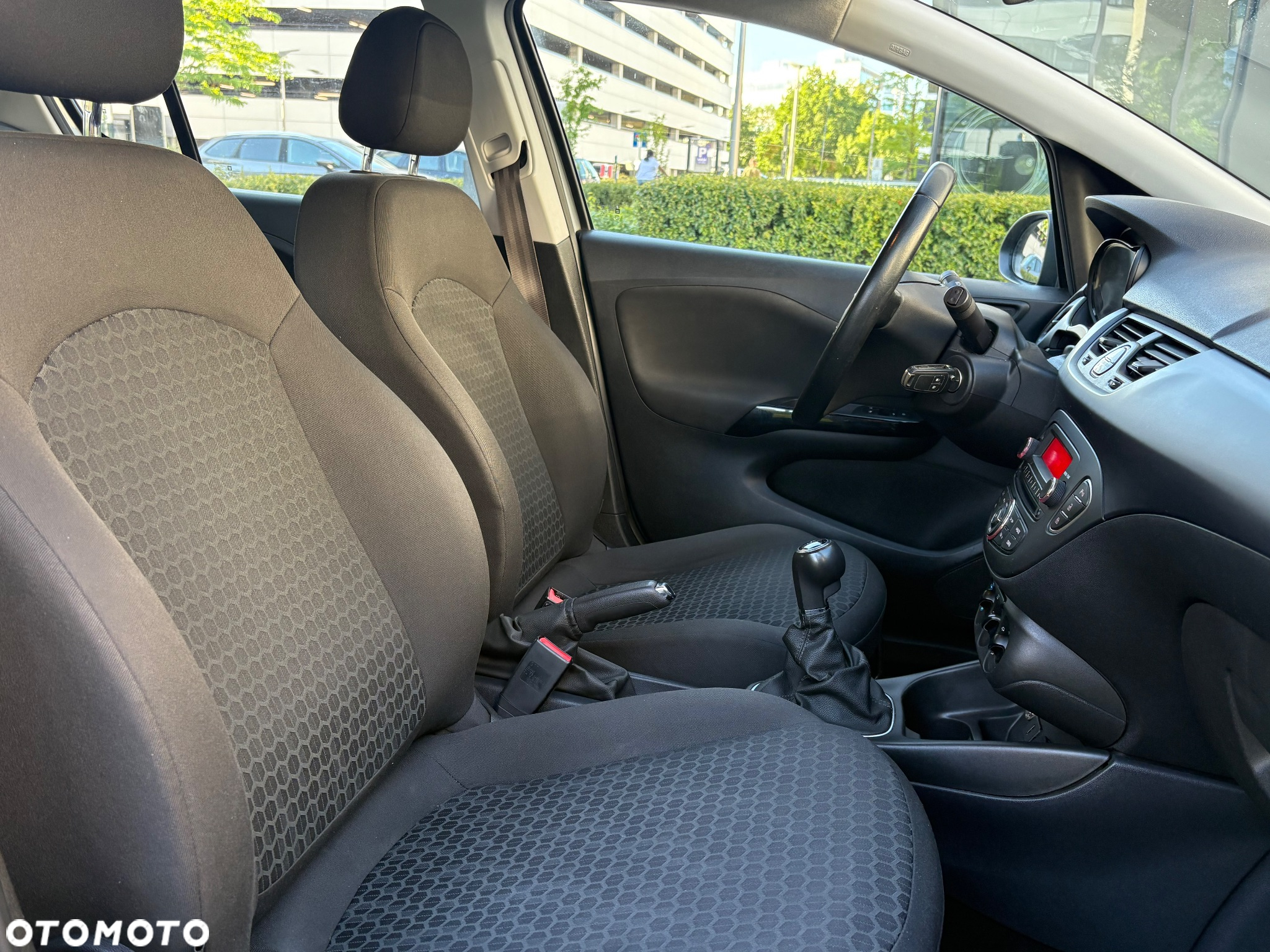 Opel Corsa 1.4 Enjoy - 11