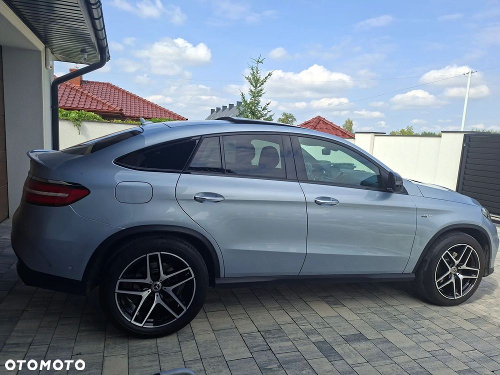 Mercedes-Benz Gle 2016 photo 5