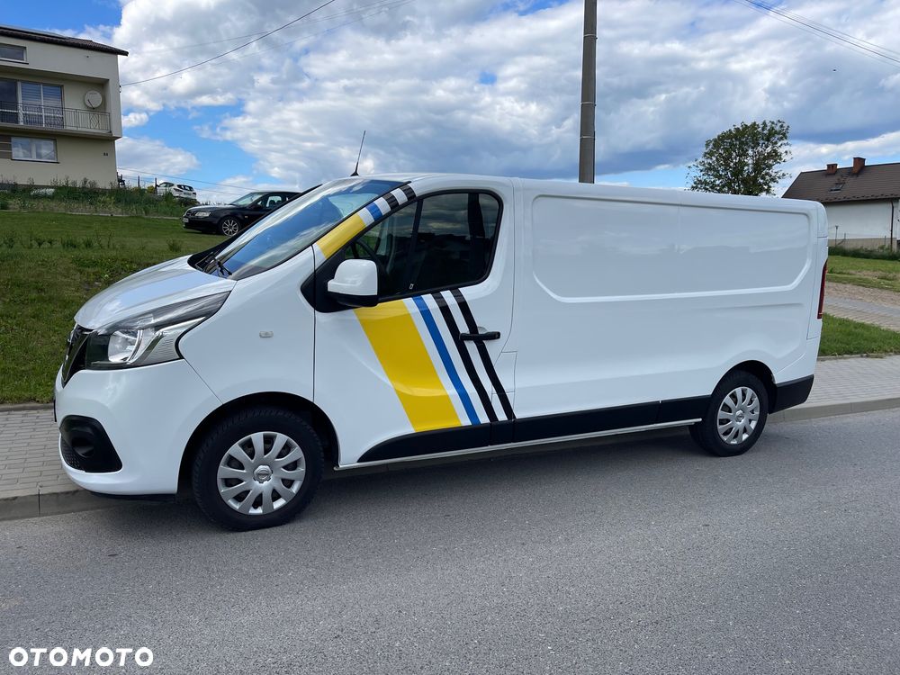 Nissan NV300 - 8