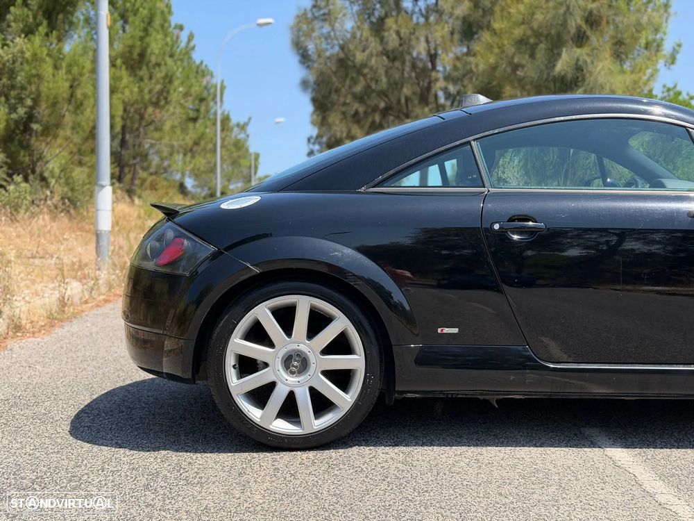 Audi TT Coupé - 11
