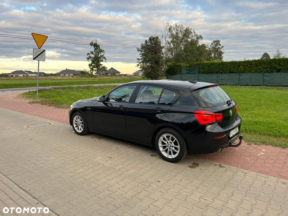 BMW Seria 1 118d Sport Line - 11