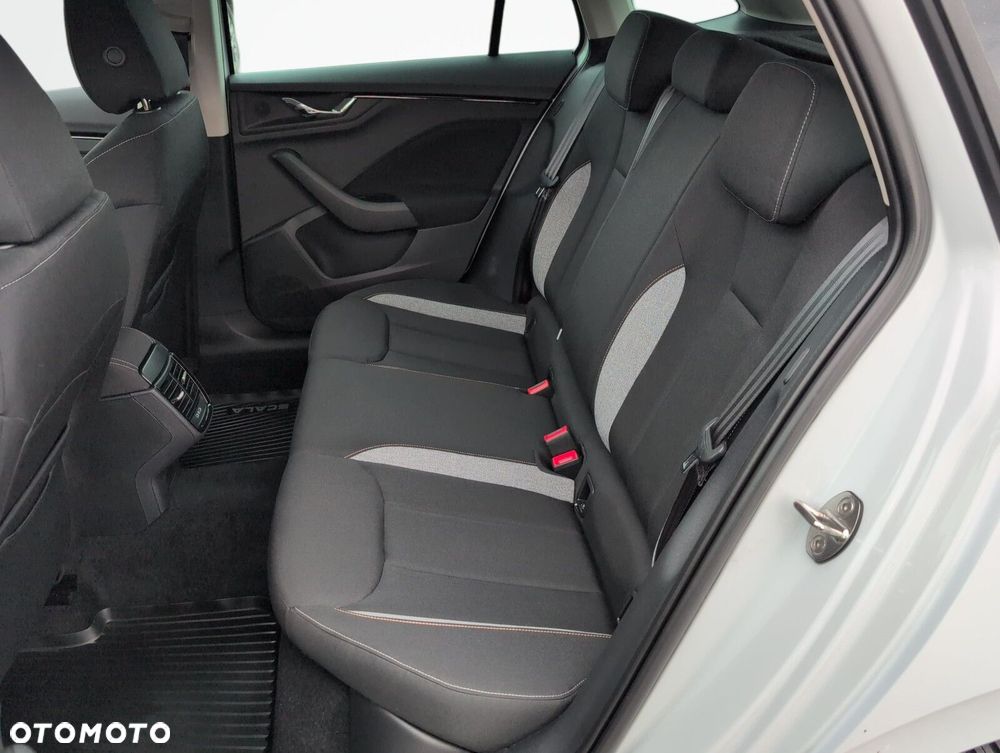 Skoda Scala 1.0 TSI Selection DSG - 11