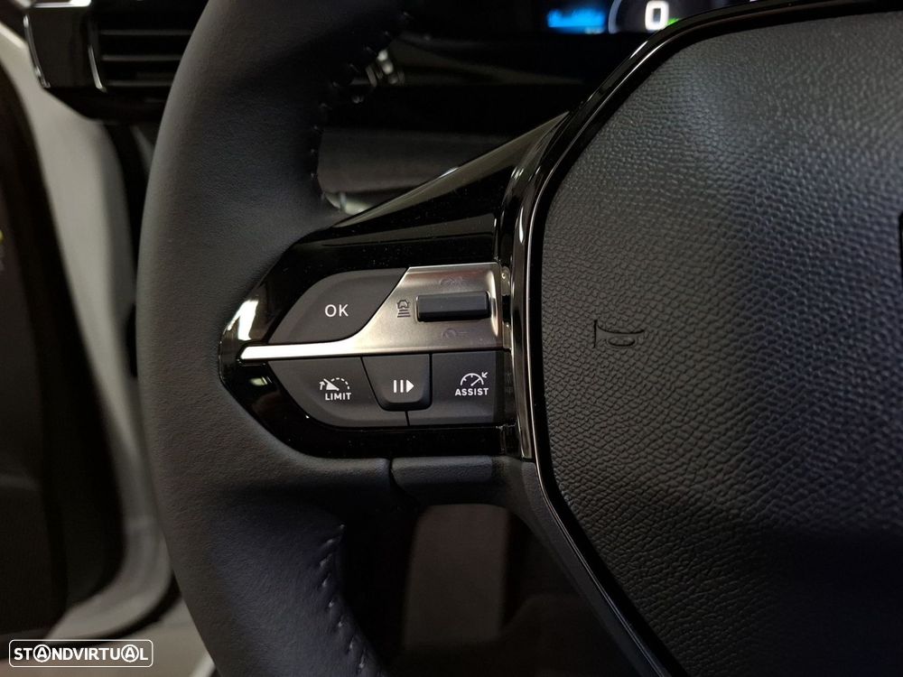 Peugeot e-308 54 kWh Allure - 16