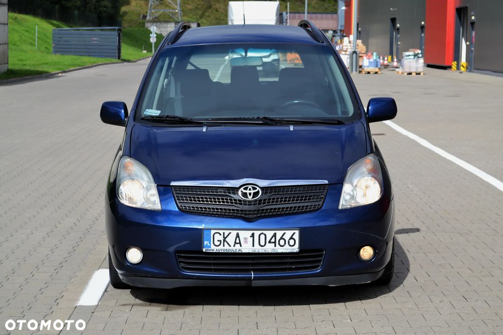 Toyota Corolla Verso 2.0 D-4D Sol - 33