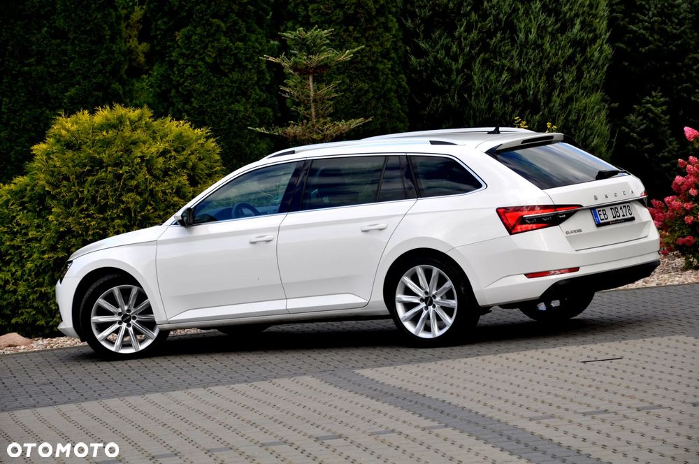 Skoda Superb 2.0 TDI DSG Premium Edition - 17
