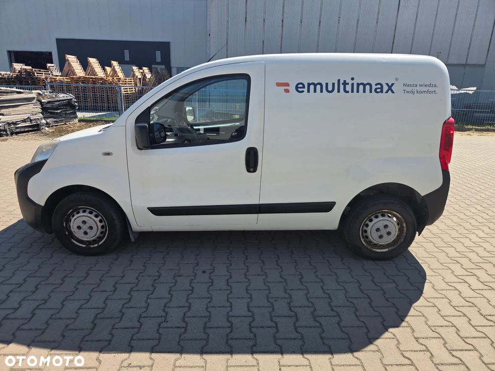 Fiat Fiorino Kombi Base - 3