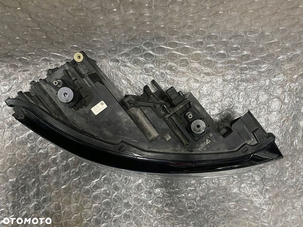 LAMPA PRAWA XENON LED AUDI A1 LIFT 8XA941006 - 8