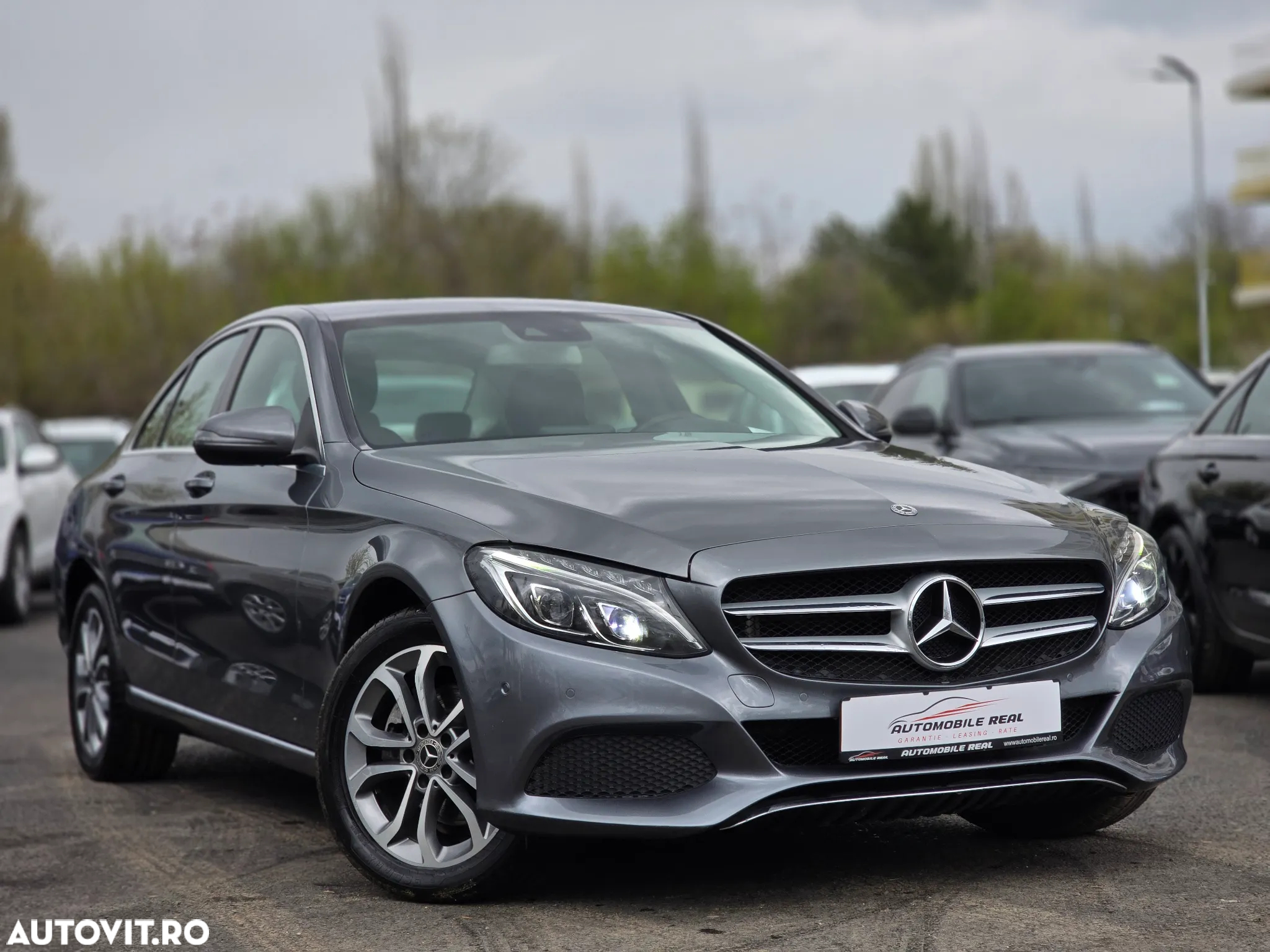 Mercedes-Benz C 220 d 4Matic T 7G-TRONIC Avantgarde - 2