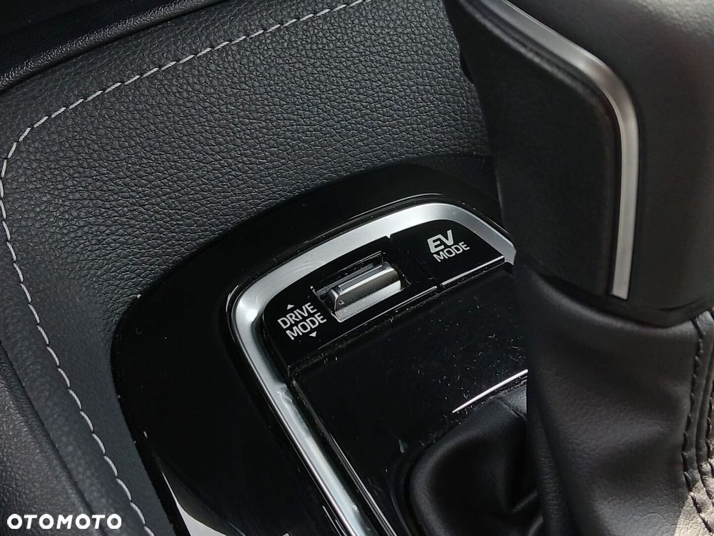 Toyota Corolla 1.8 Hybrid Style - 23