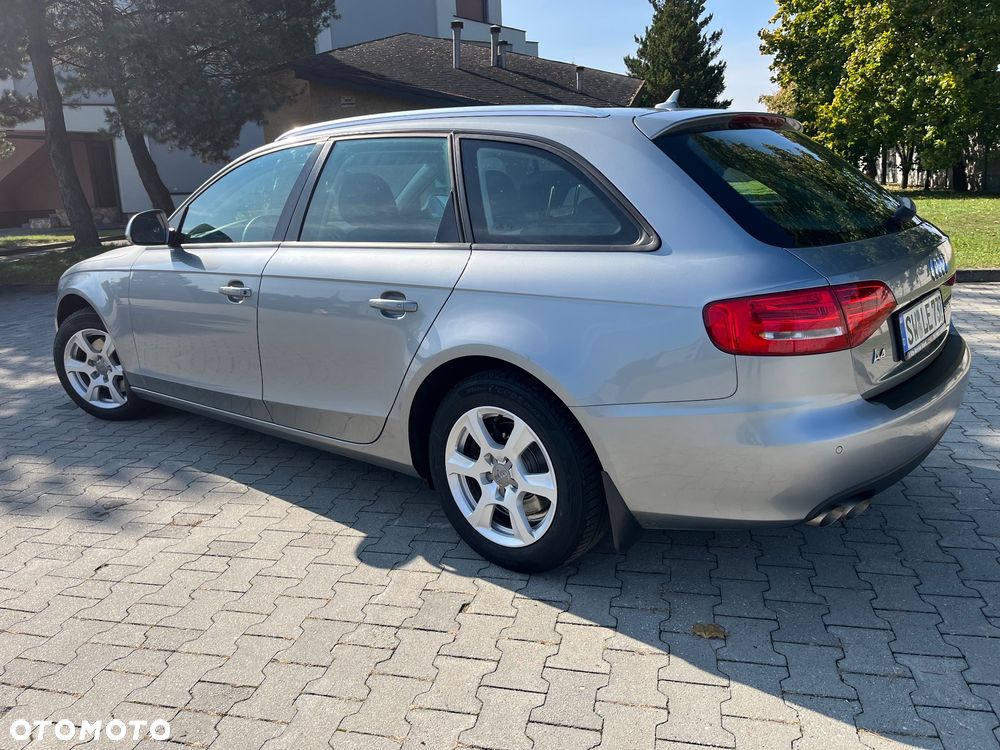Audi A4 Avant 2.0 TDI - 23