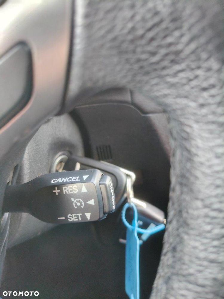 Toyota Avensis 1.8 Premium - 27