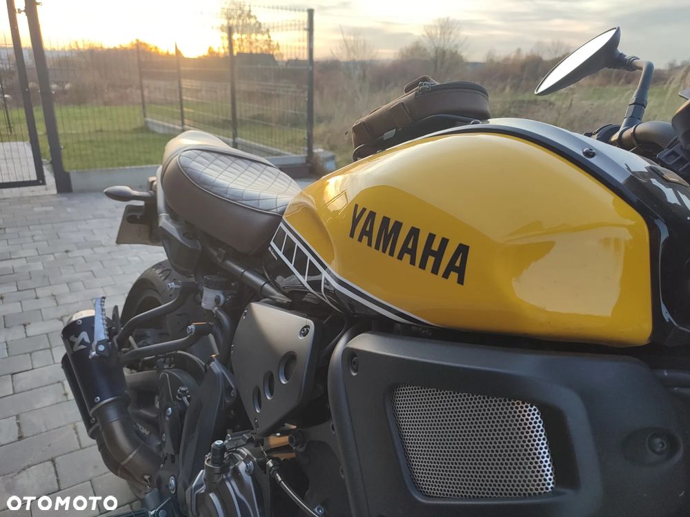 Yamaha XSR - 8