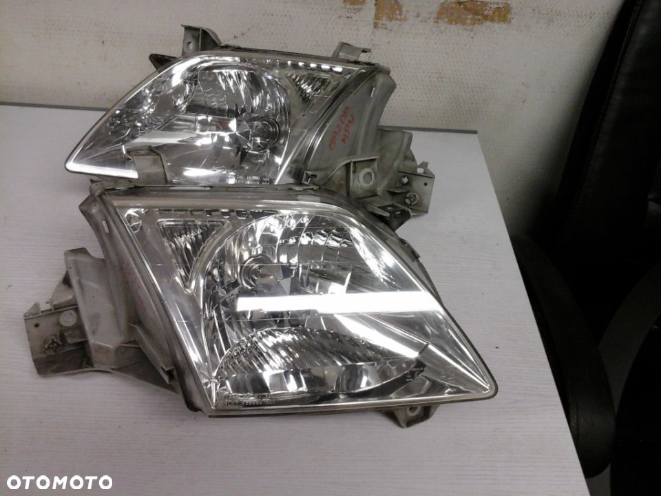 REFLEKTOR LEWY LUB PRAWY MAZDA MPV II 02-04 - 1