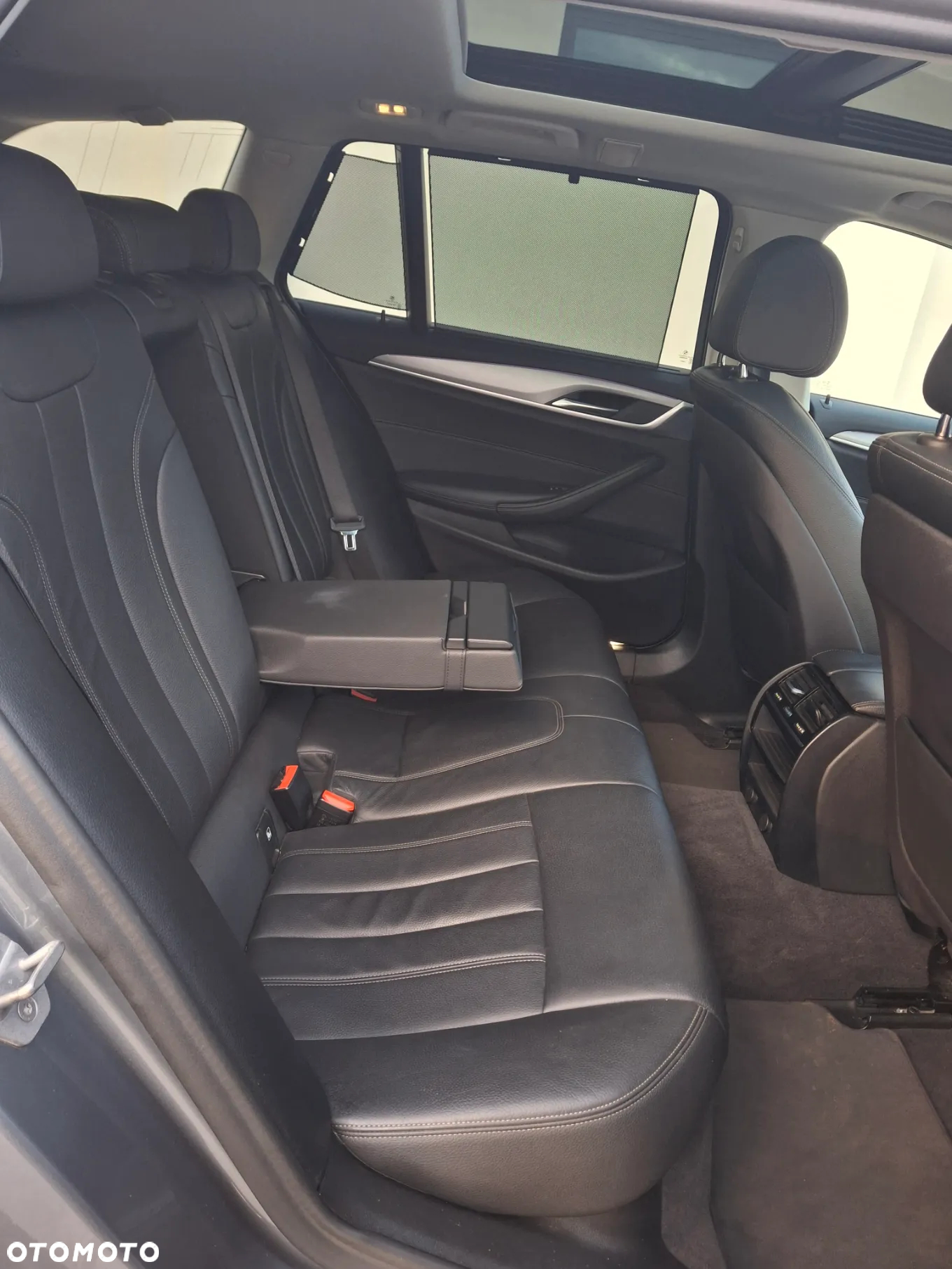 BMW Seria 5 518d Sport Line - 20
