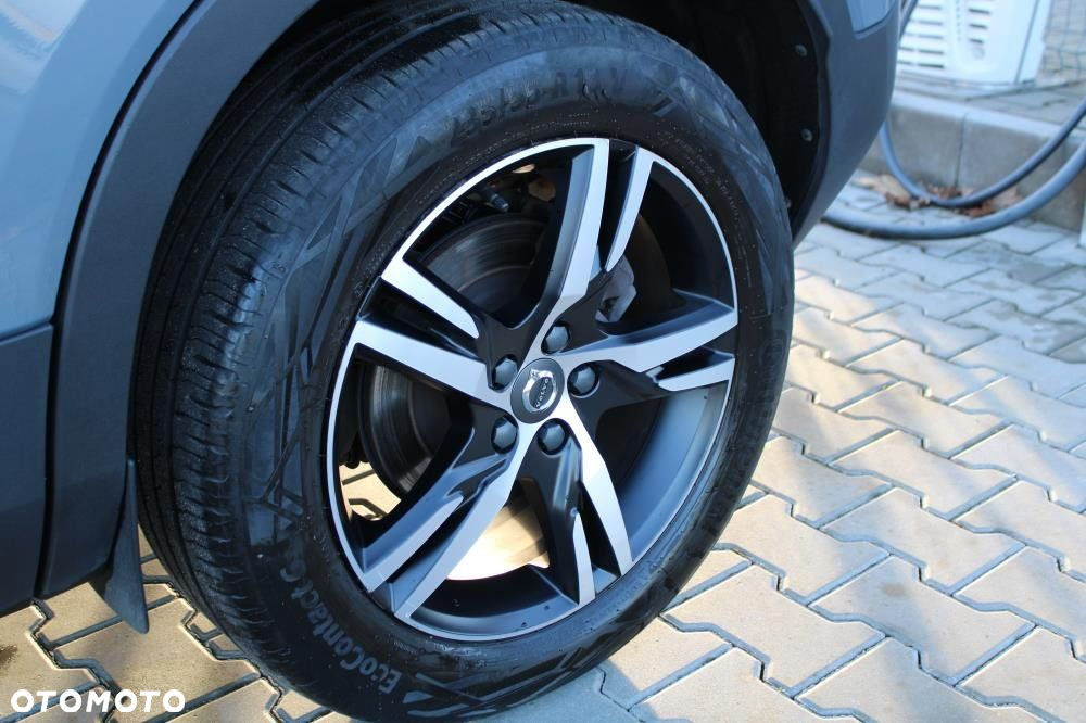 Volvo XC 40 - 9