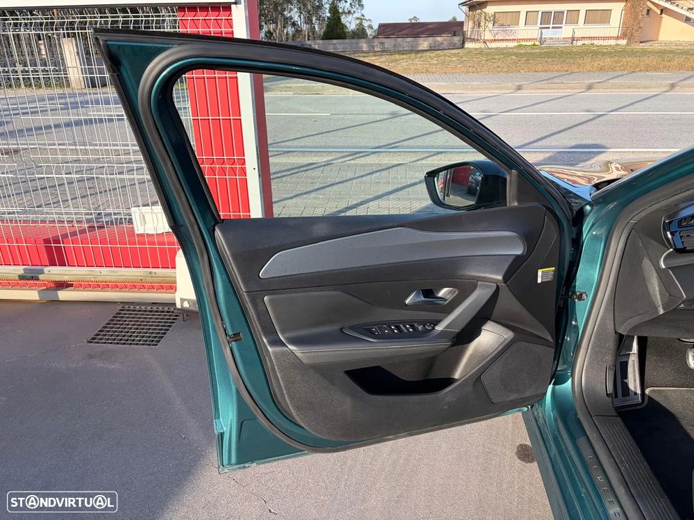 Peugeot 308 1.2 PureTech GT EAT8 - 24