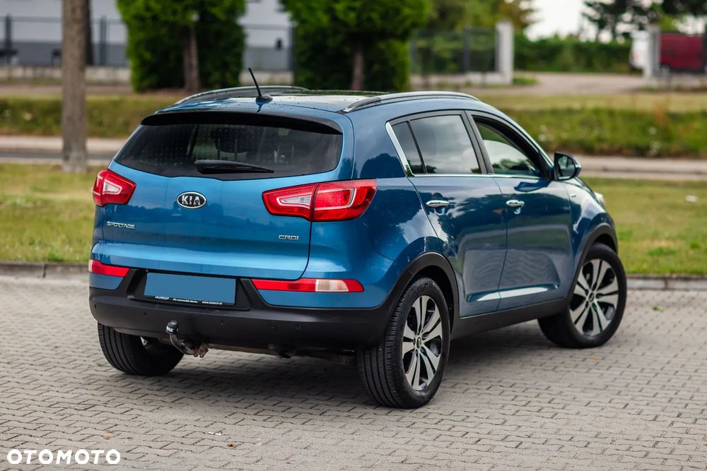 Kia Sportage 2.0 CRDI 4WD Automatik Dream-Team Edition - 12