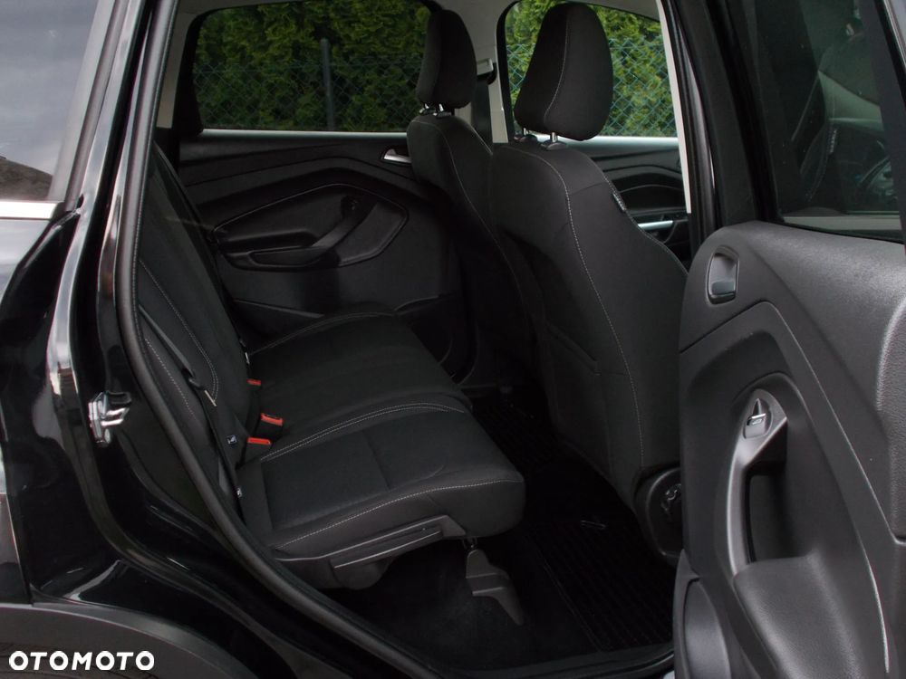 Ford Kuga - 9