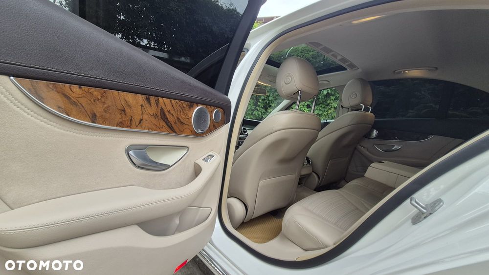 Mercedes-Benz Klasa C 250 (BlueTEC) d 7G-TRONIC - 27