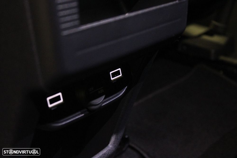 Peugeot E-3008 73 kWh Allure - 41